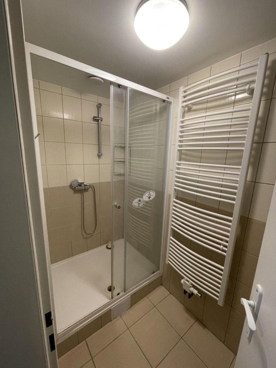 Hostel Sleep & Go Praha 5