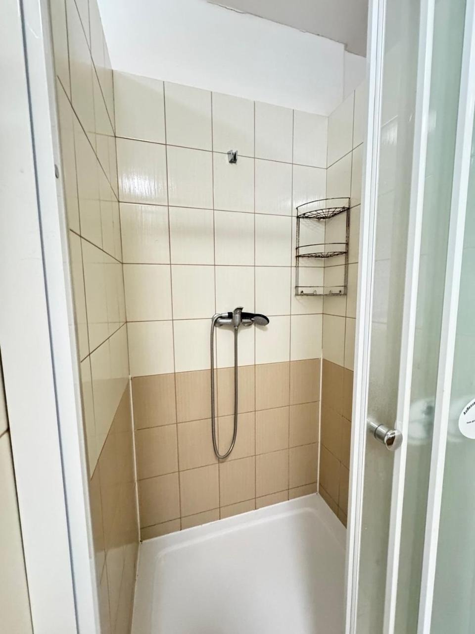 Sleep & Go Praha 5 *